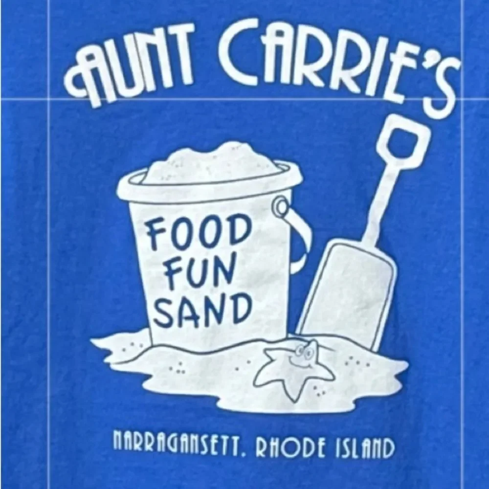 Aunt Carrie’s Food Fun Sand Narragansett Short Sleeve Graphic Tee. Youth Medium.